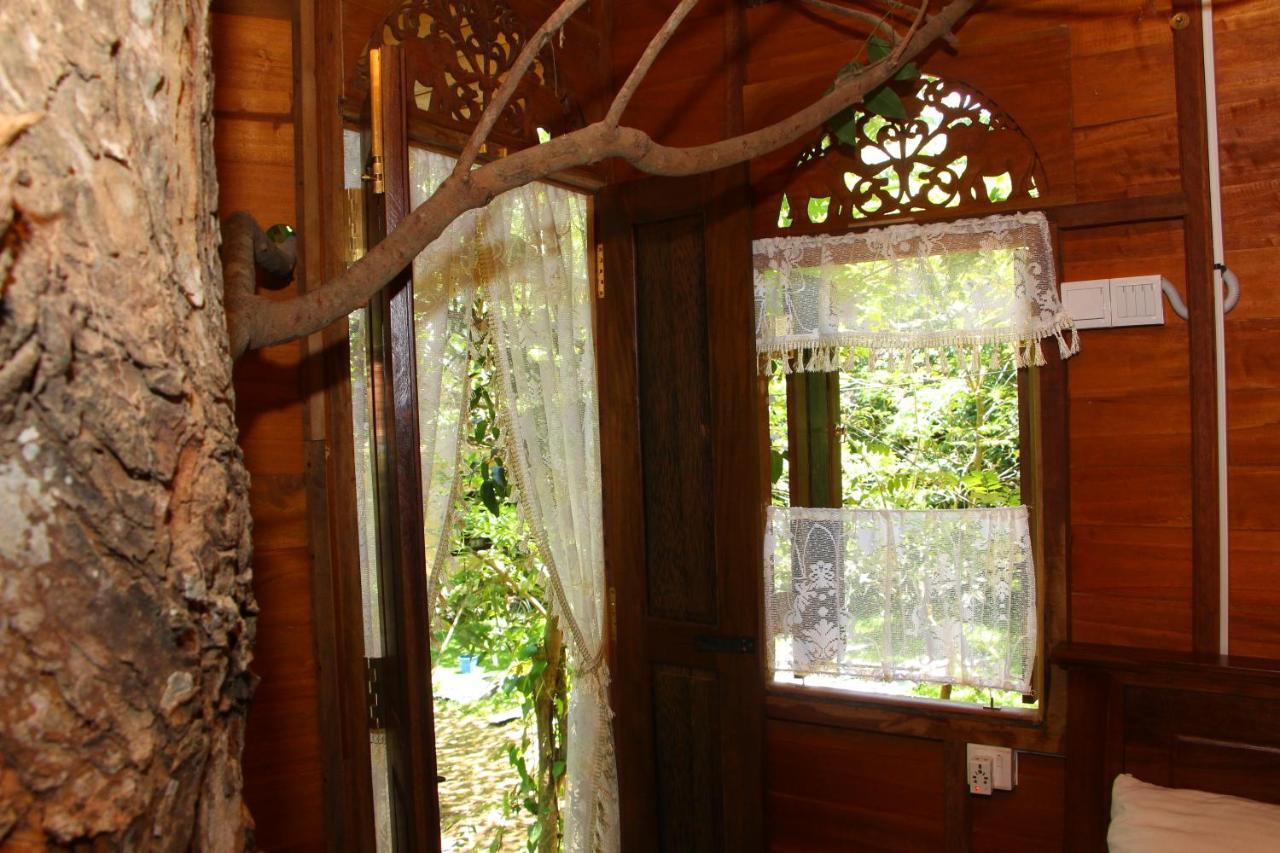 Tree House-Midigama Villa เวลิกามา ภายนอก รูปภาพ