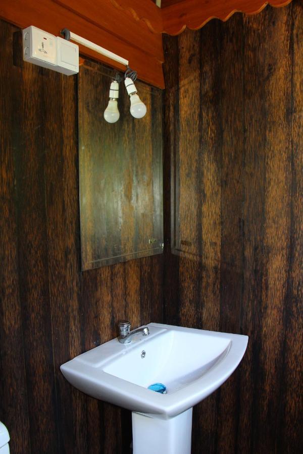 Tree House-Midigama Villa เวลิกามา ภายนอก รูปภาพ